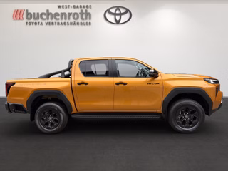 Toyota Hilux 2.8 DOUBLE CAB INVINCIBLE 4x4 M.Hyb. - bilder 4