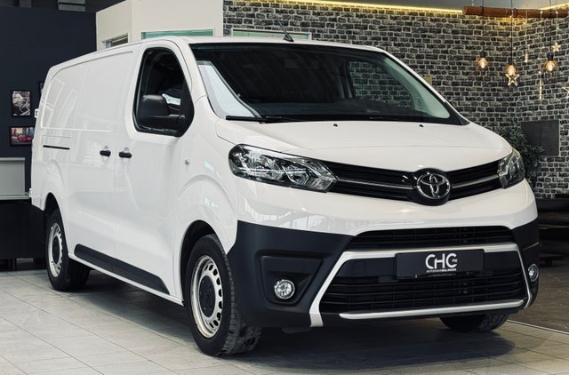 Toyota Proace L2 Kasten 1.HD KAMERA|TEMP.|NAVI|CARPLAY Gebrauchtwagen Kaufen | EZ 09/2023 | Preis 16.176 €