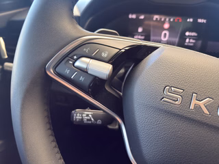 Skoda Scala Selection Autom., LED ACC Kamera CarPlay Allwetter - foto 7