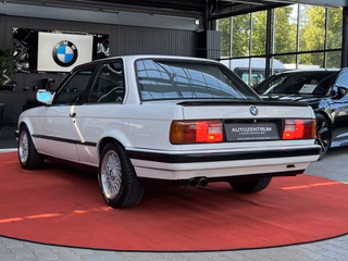 BMW E30 325I COUPE WERTGUTACHTEN - foto 2