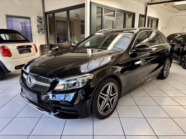Mercedes-Benz C 180 AMG Line Navi LED Widescreen Ambiente Kam Gebrauchtwagen Kaufen | EZ 06/2020 | Preis 21.999 €