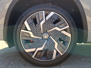 Skoda Kodiaq 2.0 TSI RS 4x4 DSG / NAVI / ACC / DCC / MATRIX / E-SITZE - foto 12