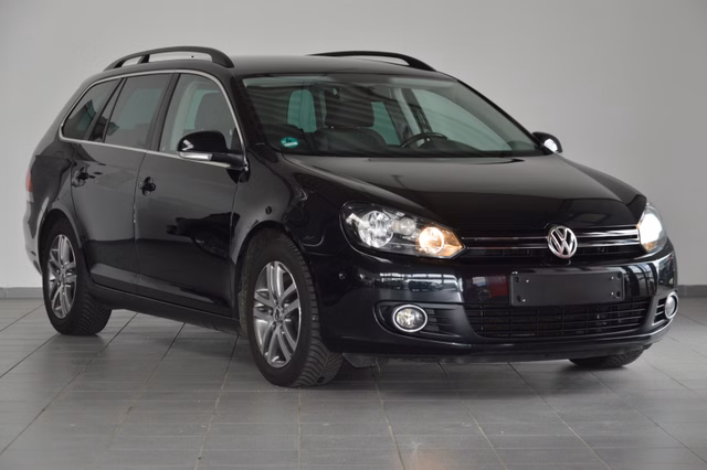 Volkswagen Golf VI Variant Comfortline |SHZ|PDC|AHK|SCHECKHEFT Gebrauchtwagen Kaufen | EZ 02/2010 | Preis 5.990 €