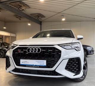 Audi RS Q3 quattro  Pano V-Max Matrix Abgas Design - foto 1