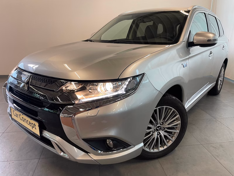 Mitsubishi Outlander PHEV Spirit 4WD AHK KAMERA T-LEDER 18"