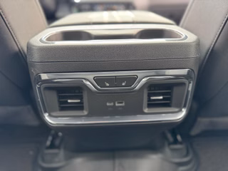 Chevrolet Silverado 6.2 V8 High Country - foto 23