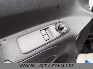 Citroën Berlingo MPV Feel M*1.HAND*KLIMA*NAVI*TEMPO*SHZ* - photo 10