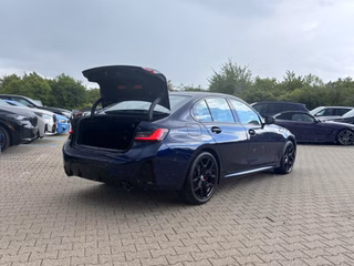 2026 BMW 330i xDrive Sedan - photo 3