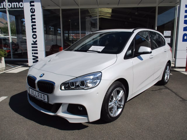 BMW 220 Active Tourer d xDrive - foto 1