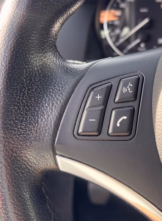 BMW X1 sDrive 20 d  SITZHEIZ./EINPARKHILFE - bilder 13