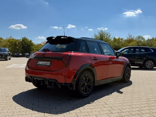 2027 MINI Cooper S 4 Door - photo 4
