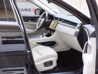 Jaguar F-PACE D200 Mild-Hybrid SE AWD neues Model - bilder 15