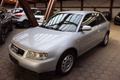 Daumennagel 1 - Audi A3 1.6 Attraction KLIMA 4S-REIFEN ZV
