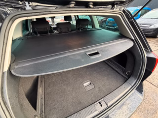 Volkswagen Passat Variant 1.6TDI*Aut.*Navi*LED*AHK*Kamera* - foto 15