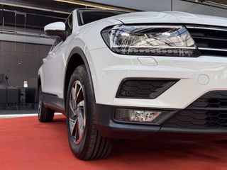 Volkswagen Tiguan Sound BMT ACC / Start-Stopp / LED / 4Motion - foto 15