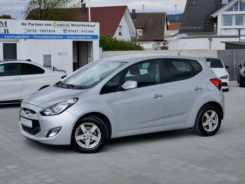 Hyundai ix20 1.6 CRDi Trend *TÜV NEU*KAMERA*NAVI*SHZ*TOP