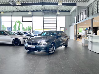 BMW 318 Used vehicle for sale