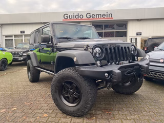 Jeep Wrangler Unlimited 5.7 V8 Umbau LED NAVI LPG - bilder 1