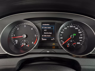 Volkswagen R-LINE/Highline/D-LED/ACC/NAVI/KAM/SHZ/LRH - foto 12
