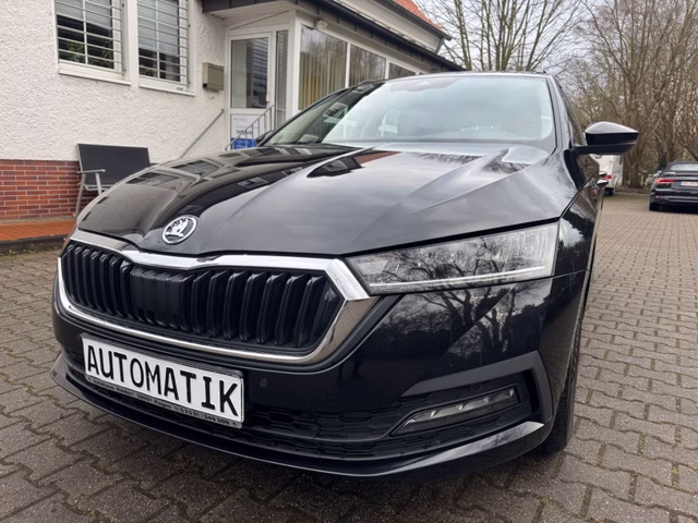 Skoda Octavia Combi Ambition Gebrauchtwagen Kaufen | EZ 12/2022 | Preis 16.999 €