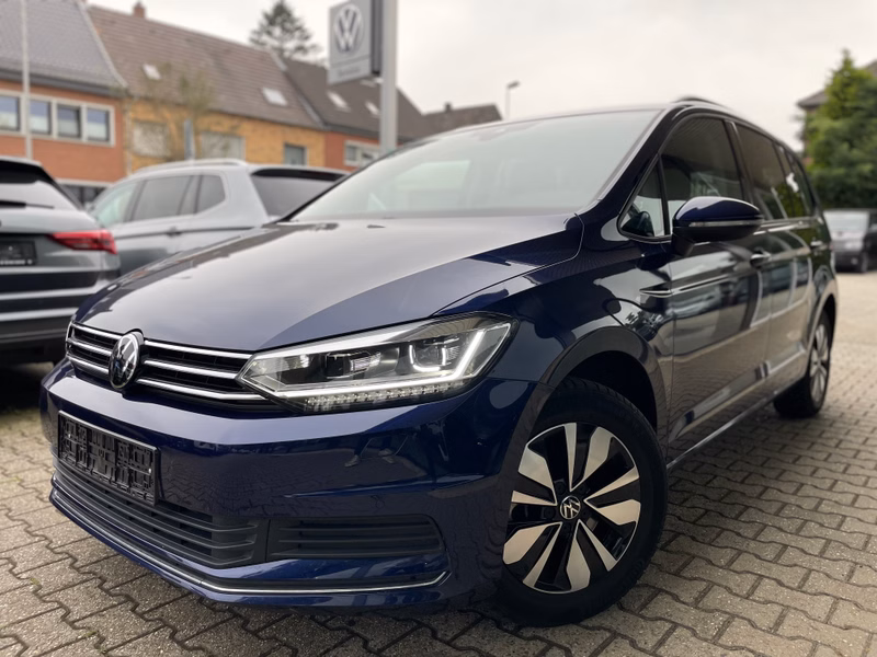 Volkswagen Touran "Move" AHK,GJR,APP,KAM,ACC,Matrix,Ass-Pak,