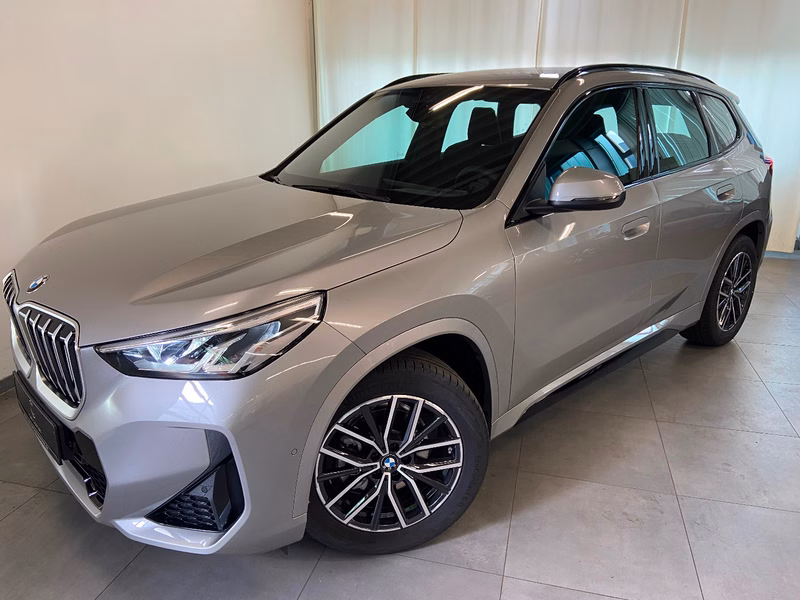 BMW X1 18 i sDrive M Sport KAMERA SITZHEIZUNG