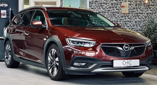Opel Insignia B CT Exclusive 4x4|STHZ|AHK|KAMERA|4xSHZ