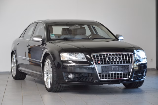 Audi S8 5.2 quattro V10 1.Hand|B&O|4xSHZ|KAMERA Gebrauchtwagen Kaufen | EZ 06/2007 | Preis 19.000 €