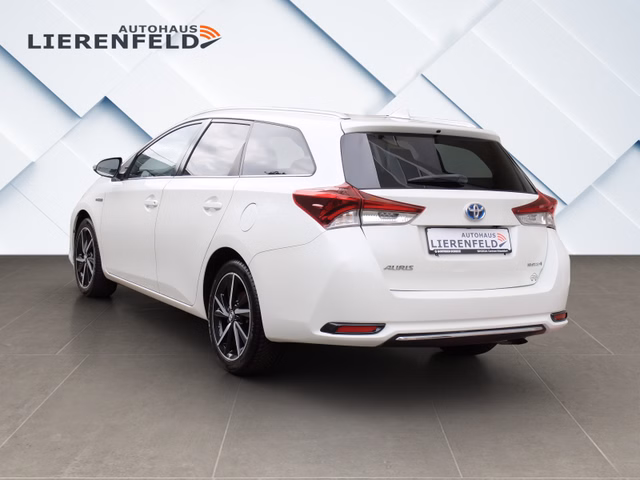 Toyota Auris Touring Sports Hybrid - foto 4