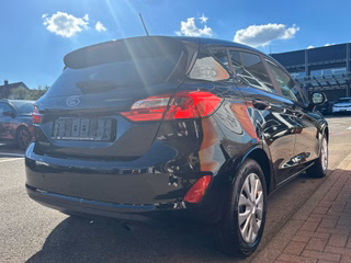 Ford Fiesta Cool & Connect Tempomat/Rf-Kamera - bilder 6