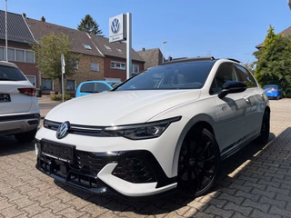 Volkswagen Golf 8.5 GTI Clubsport,PANO,360°KAM,HUD,H&K