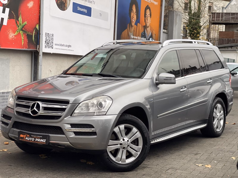 Mercedes-Benz GL 350 CDI 4Matic AMG V6+ AHK+ 7-SITZER+ LEDER+ PANO+ KAMERA+ VOLL