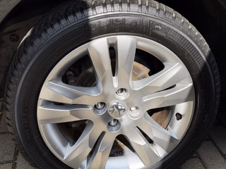Peugeot 5008 Platinum  1. Hand Panorama Dach Klima - bilder 40