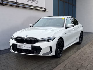 BMW 320i M Sport GSD/HUD/AHK/KAMERA/ACC/MEMORY/18''