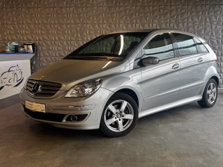 Mercedes-Benz B 200 Turbo AUTOMATIK SCHIEBEDACH GEPFLEGT NAVI