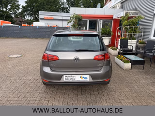 Volkswagen Golf VII Lim.1.HAND*KLIMA*TEMPO*SHZ*KAMERA*EURO5 - bilder 6