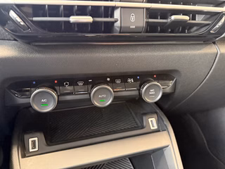 Citroën C4 X Max Autom., LED Navi Kamera ACC Virtual - foto 17