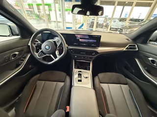 BMW 330 i xDrive M Sport Autom., LED Navi Kamera ACC - bilder 3