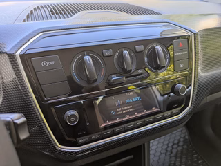 Volkswagen up! 1.0 move up! *Klima,Bluetooth* - foto 10
