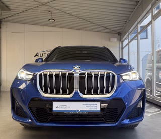 BMW X1 sDrive 18 i M Sport Autom., LED Navi Kamera Pano H/K Sound - bilder 26