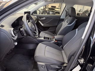 Audi Q2 S-Line Sport 35 Autom., Matrix Pano Kamera ACC - bilder 9