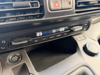 Citroën Berlingo SHINE XL*7Sitze*Navi*Kamera*Temp*PDC - foto 25