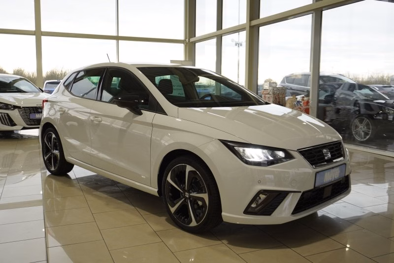SEAT Ibiza FR 1,0TSI DSG 18*Alu/Kamera/LED/ACC/Winterp.   **