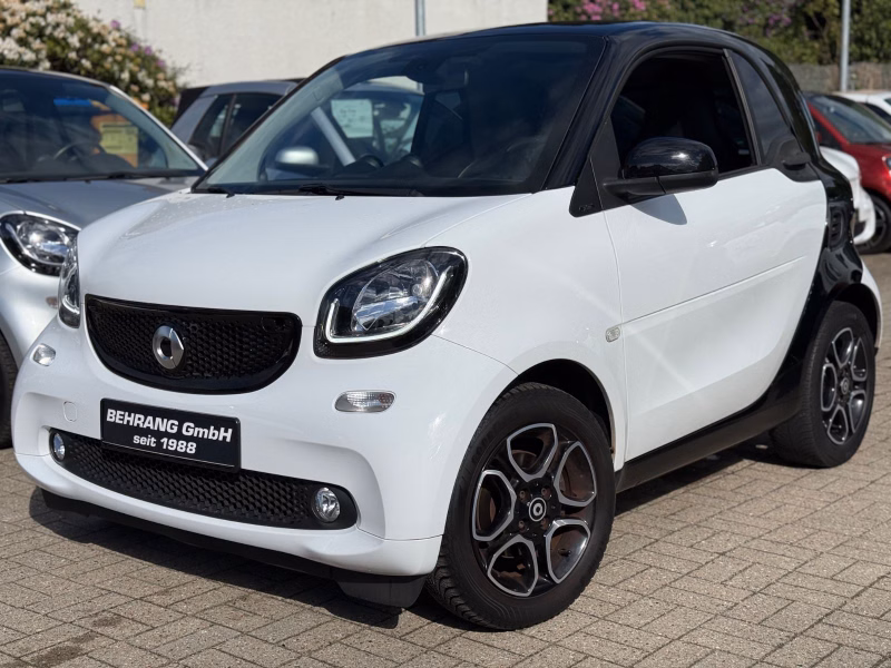 Smart ForTwo*PRIME*NAVI+KAMERA*90PS*AUTOMATIK*PANO*SHZ