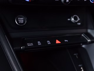 Audi Q3 35 TDI advanced  LED PANO VIRTUAL SHZ - bilder 6