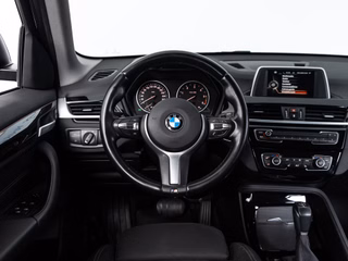 BMW X1 25d xDrive Sport Line  LED PDC SHZ - foto 8