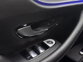 Daumennagel 37 - Mercedes-Benz E 200/AUTOMATIK/PANO/KLIMA/KAMERA