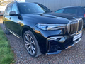 Daumennagel 1 - BMW X7 M
