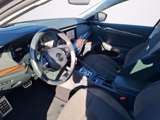 Skoda Octavia Combi 2.0 TDI Scout 4x4 DSG / ACC / AHK / LED / NAVI - foto 4