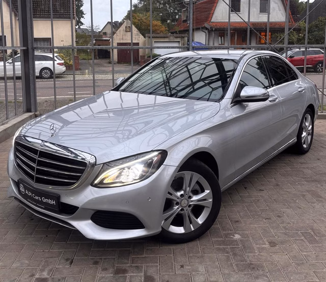 Mercedes-Benz C 180 CGI  NAVI/KAMERA/TÜV NEU - foto 1